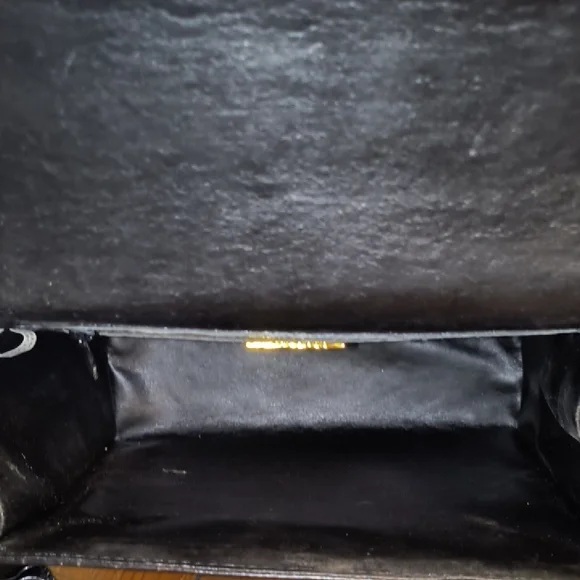 Vintage TALBOTS Black/Gold Crocodile Embossed Crossbody Bag NICE - Picture 14 of 15